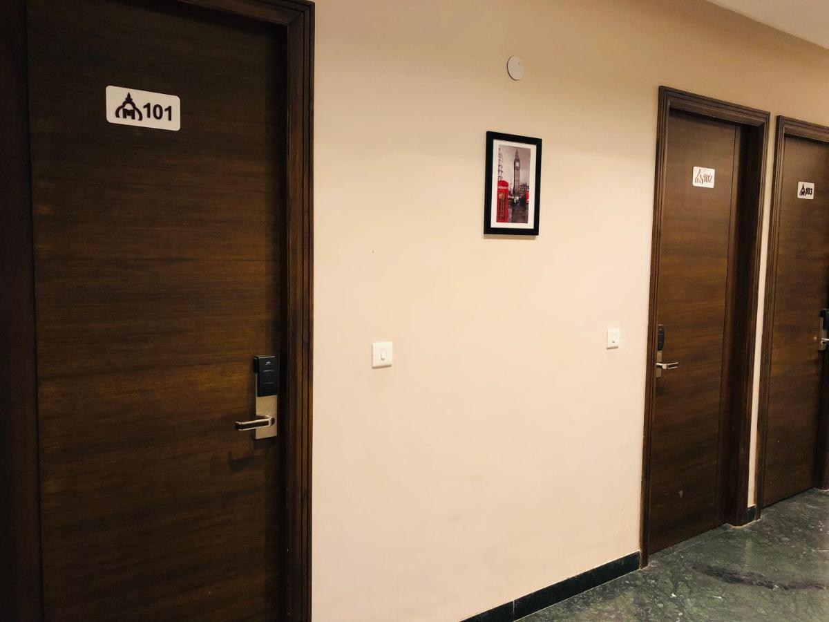 Motimahal Inn Haldwāni Exteriör bild